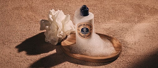 Taukmedžio sviesto dušo kremai ir aliejai