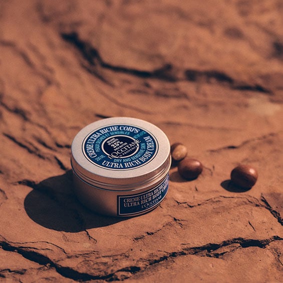 Taukmedžių maitinamasis kūno kremas